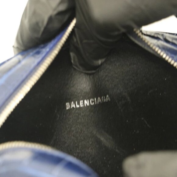 Balenciaga 2020 Embossed XS Camera Bag - Picture 6 of 14